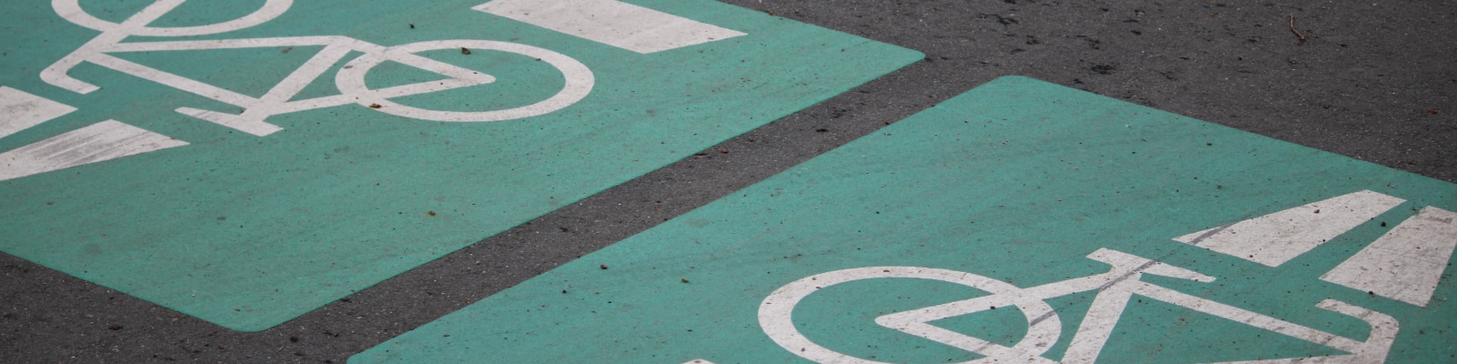 Nahaufnahme eines Radwegs